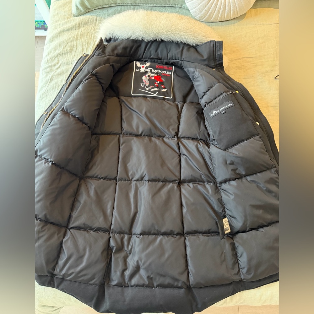 Moose Knuckles black Parka - Picture 3 of 14